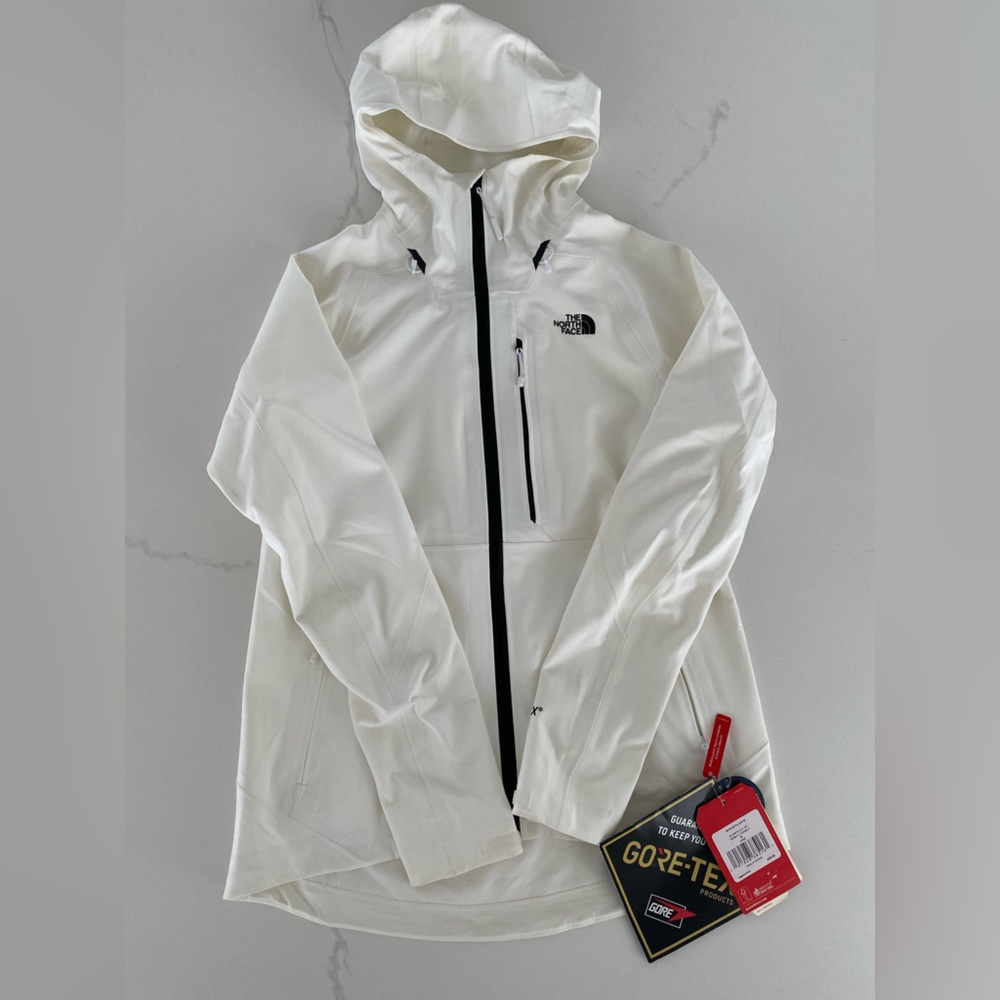 Women’s white The North Face Gore-Tex shell.  NWT.